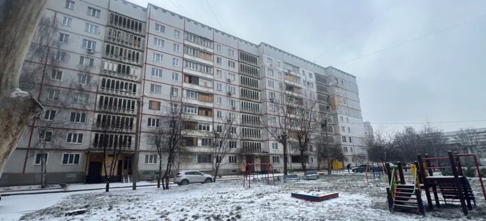 image1170x530cropped (5) © UNHCR/Yevheniia Kozun The bombing of residential buildings in Saltivka, Kharkiv, has left many Ukrainians without power.