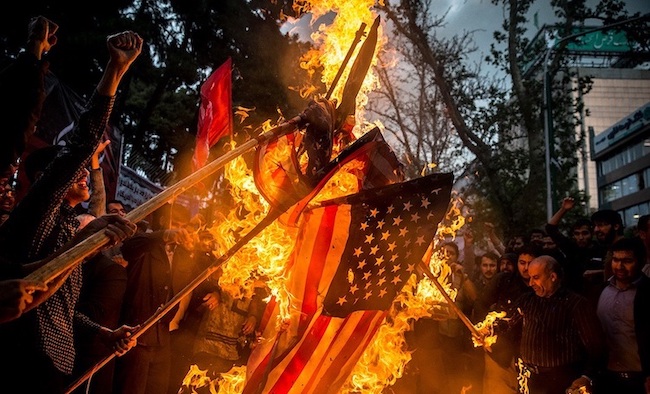 Photo: Protests after U.S. decision CC BY 4.0to withdraw from JCPOA, around former U.S. embassy, Tehran, on 8 May 2018. CC BY 4.0