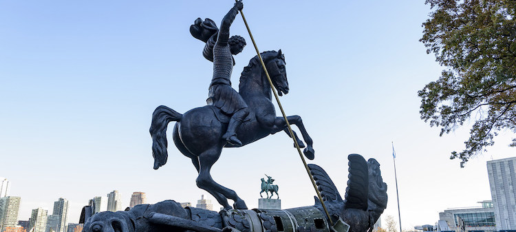 Image: Sculpture at UN Headquarters in New York depicts St. George slaying a dragon created from fragments of nuclear missiles. Credit: UN Photo/Manuel Elías
